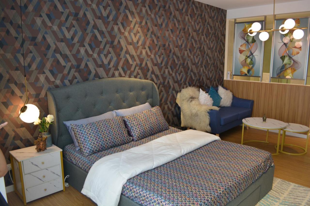 Luxxe Interior Design Condo - Novotel Residences At Acqua Private Residences Mandaluyong Kültér fotó